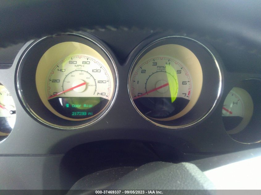 2013 DODGE CHALLENGER SXT - 2C3CDYAGXDH530607