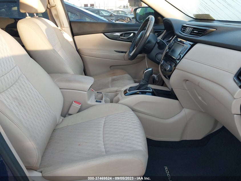 VIN 5N1AT2MT7JC790033 2018 NISSAN ROGUE SV