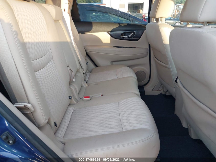 VIN 5N1AT2MT7JC790033 2018 NISSAN ROGUE SV
