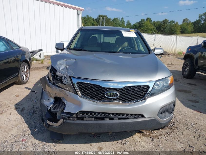 2013 KIA SORENTO LX - 5XYKT4A19DG355795