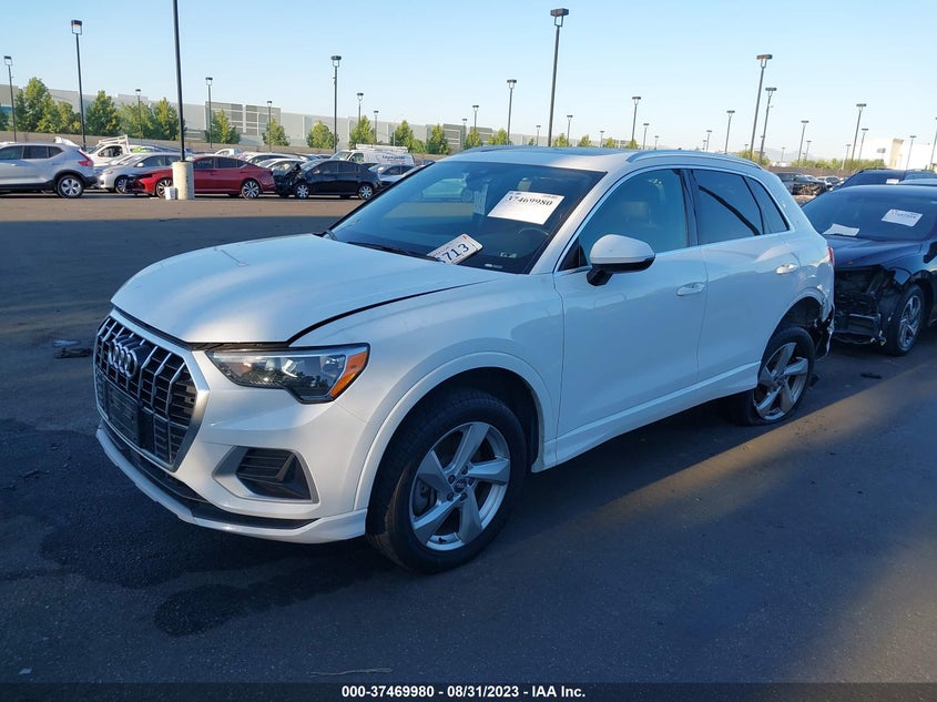 VIN WA1AECF35K1077253 2019 AUDI Q3 PREMIUM