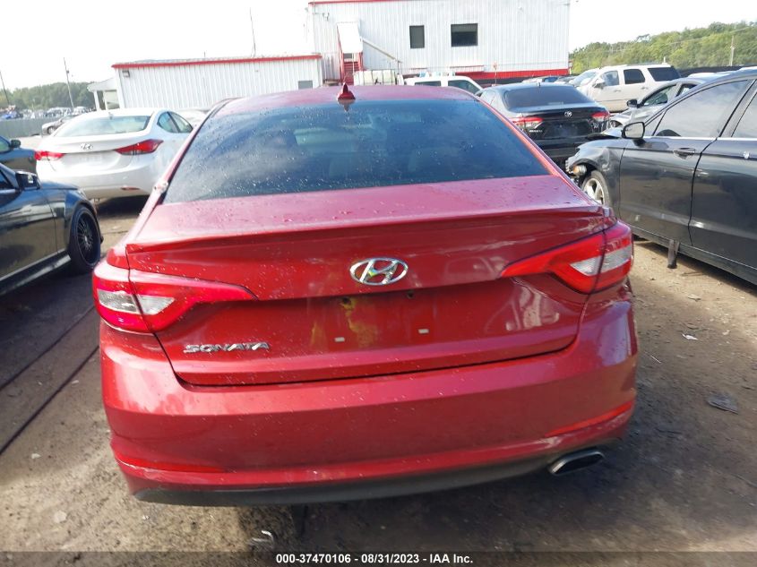 2015 HYUNDAI SONATA 2.4L SE - 5NPE24AF9FH026604