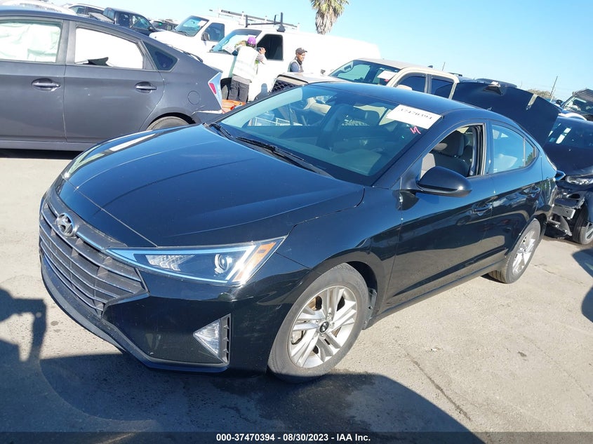 VIN 5NPD84LF2KH493199 2019 HYUNDAI ELANTRA SEL