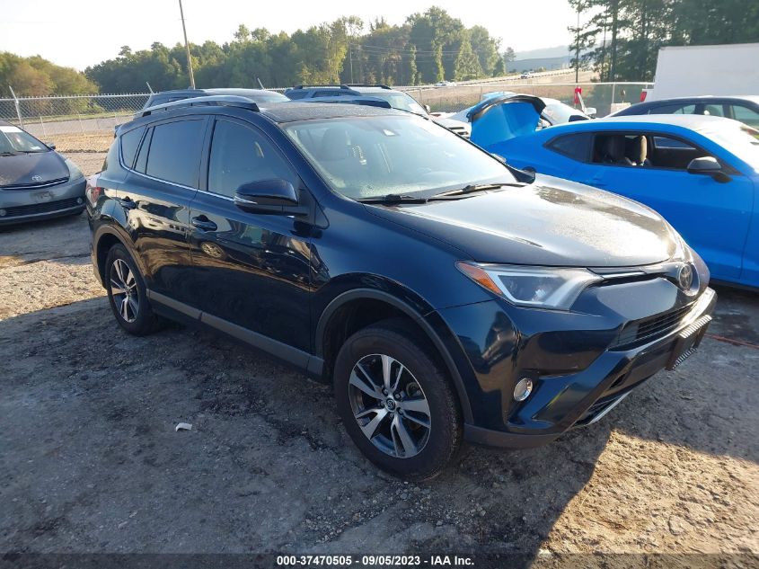 2017 TOYOTA RAV4 XLE - JTMRFREV4HD212273