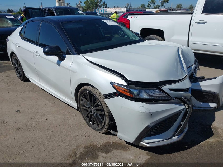 TOYOTA CAMRY XSE 2021