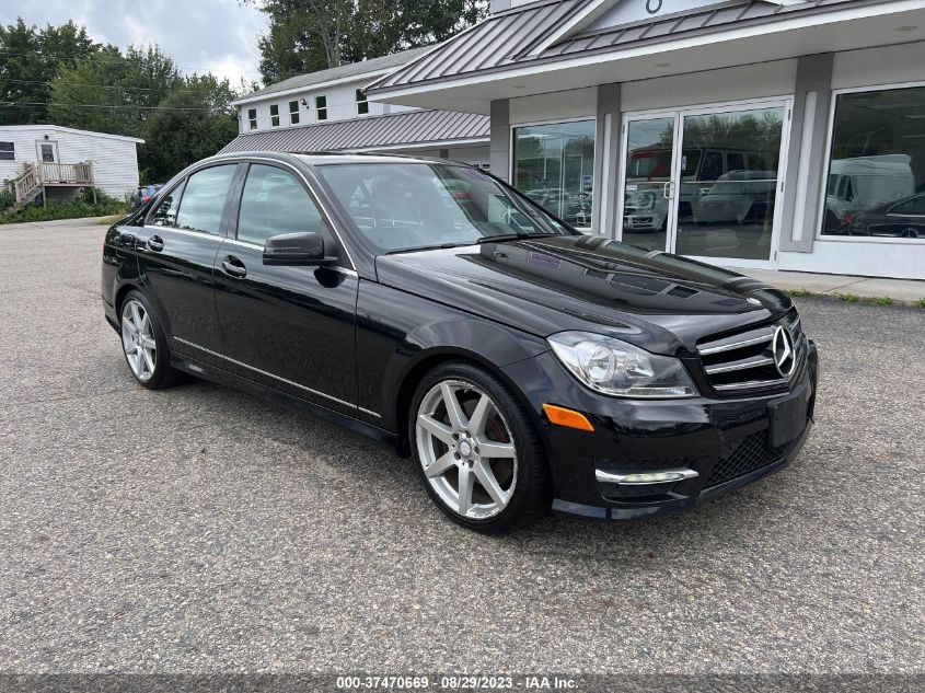 WDDGF8AB3EA967365 2014 MERCEDES-BENZ C-CLASS - Image 1