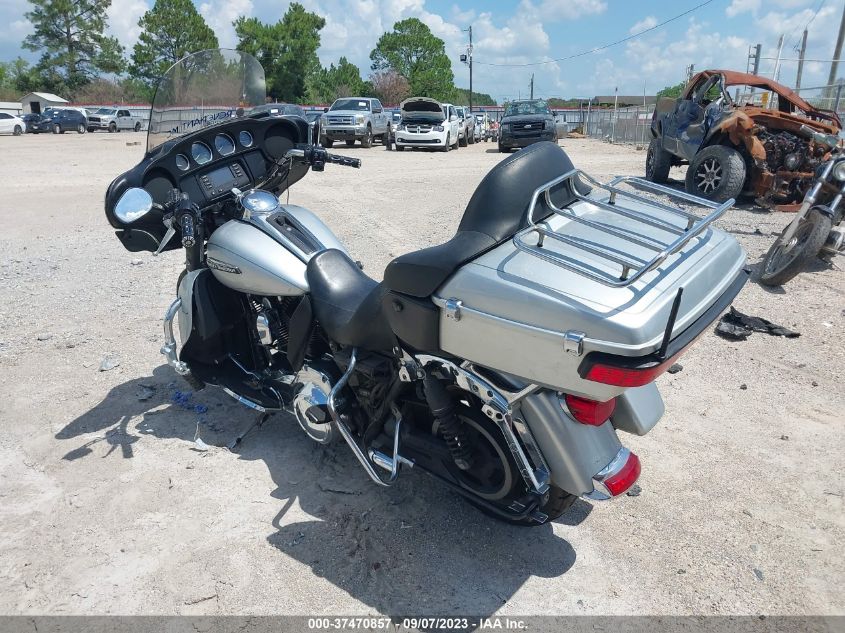 2015 HARLEY-DAVIDSON FLHTCUL ULTRA CLASSIC LOW - 1HD1KDM14FB671000