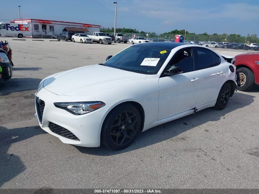 VIN ZARFAMAN1M7639631 2021 ALFA ROMEO GIULIA SPORT