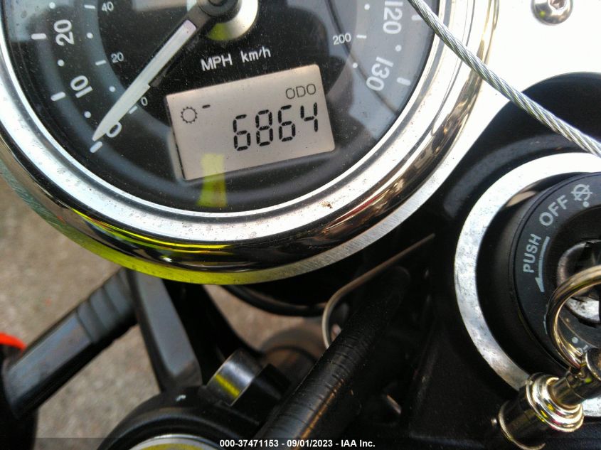 2019 TRIUMPH MOTORCYCLE BONNEVILLE T100 SMTD10GN8KT907436
