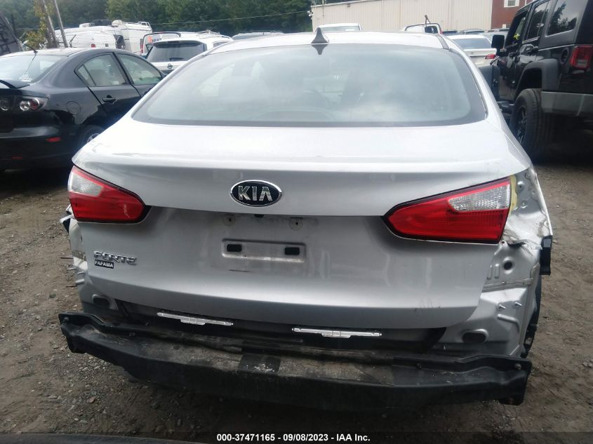 2016 KIA FORTE LX - KNAFX4A67G5584083