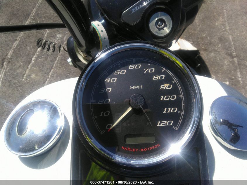 2019 HARLEY-DAVIDSON FLHRXS - 1HD1KVP12KB613057