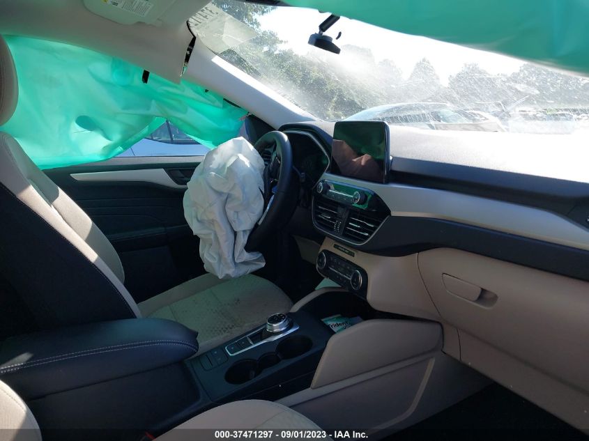 2022 FORD ESCAPE SE - 1FMCU0G67NUB64739