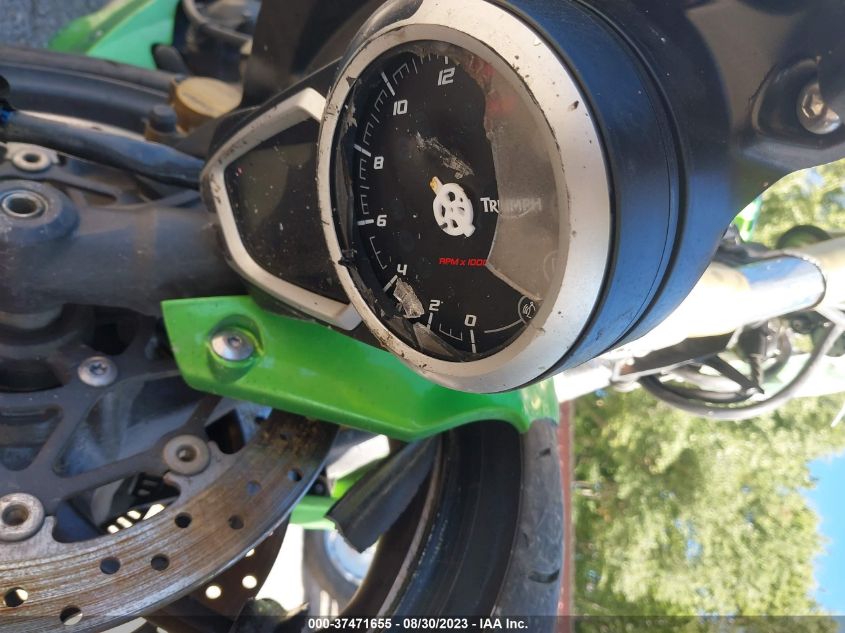 2014 TRIUMPH MOTORCYCLE STREET TRIPLE SMTL02NEXET607253