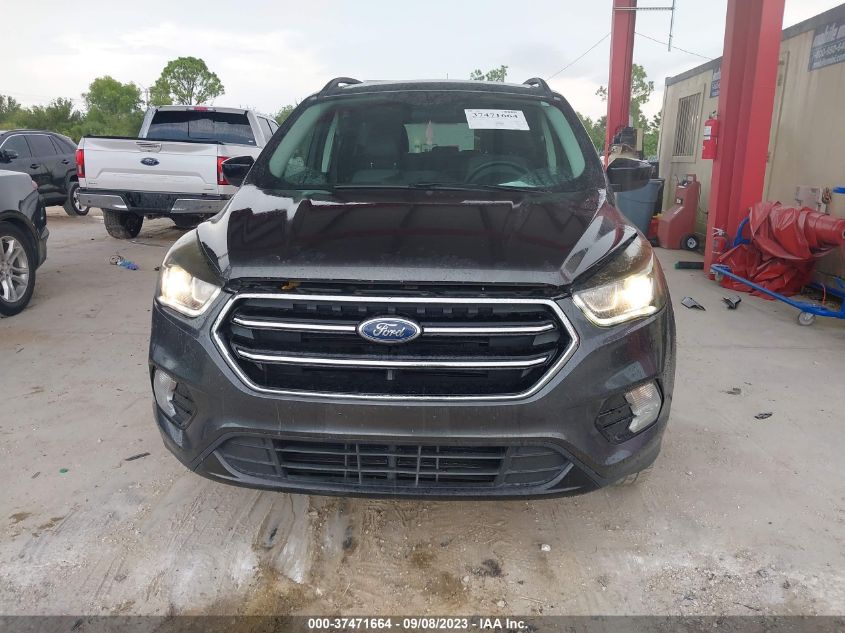 2017 FORD ESCAPE SE - 1FMCU0GD1HUC67514