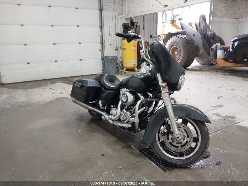 2009 HARLEY-DAVIDSON FLHX - 1HD1KB4109Y688057
