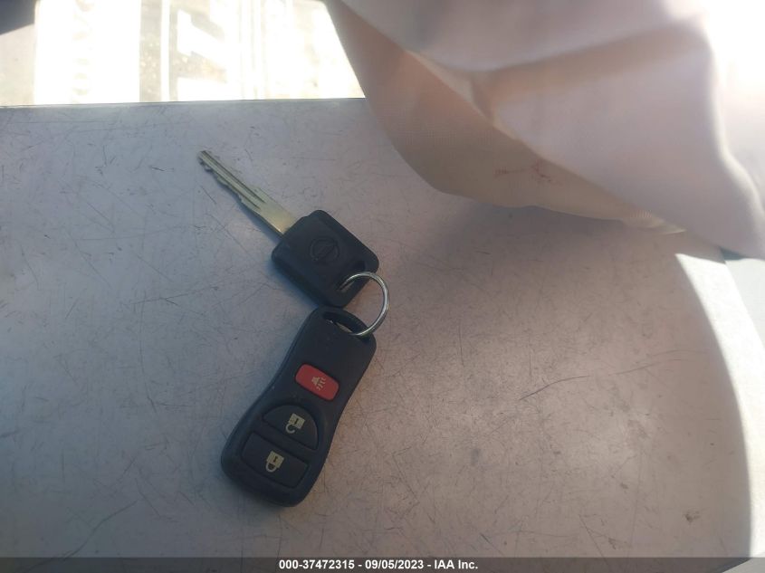 2015 NISSAN NVP SV 5BZAF0AA0FN851897