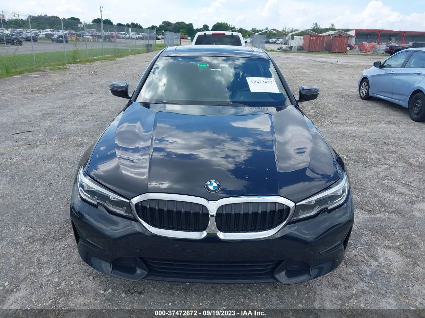 3MW5R1J04M8B62660 BMW 330i   6