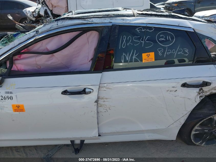 2022 KIA K5 GT LINE - 5XXG64J21NG098935