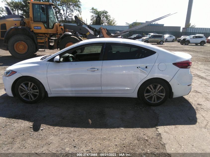 2017 HYUNDAI ELANTRA SE/VALUE/LIMITED - 5NPD84LF0HH033189