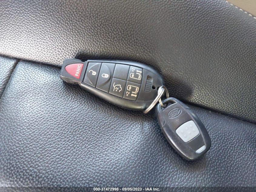 2014 CHRYSLER TOWN & COUNTRY TOURING - 2C4RC1BG0ER219360