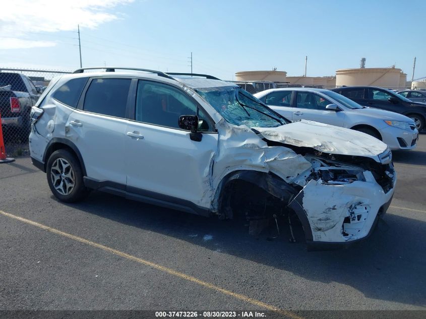 2021 SUBARU FORESTER PREMIUM - JF2SKAJC2MH504012