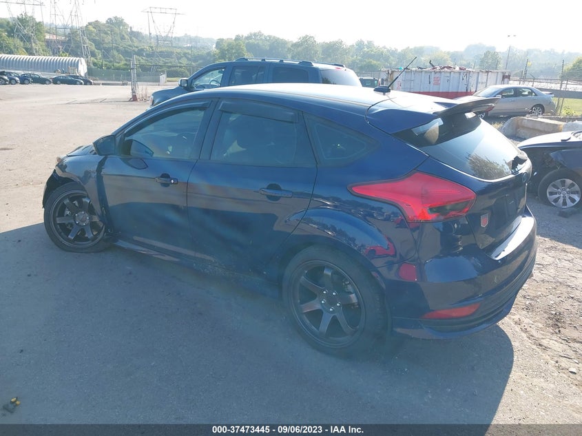 VIN 1FADP3L90HL326826 2017 FORD FOCUS ST