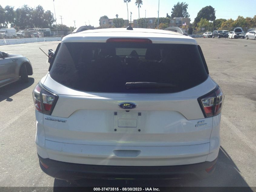 2017 FORD ESCAPE SE - 1FMCU0GD9HUA68582