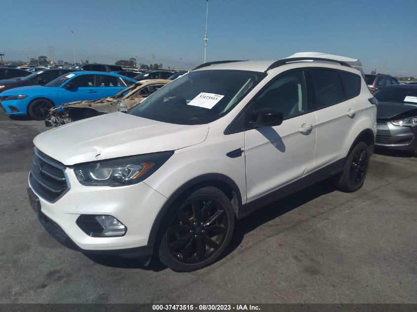 2017 FORD ESCAPE SE - 1FMCU0GD9HUA68582