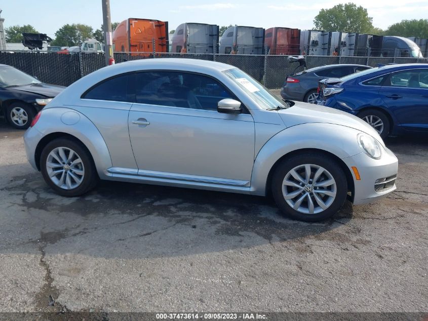 2014 VOLKSWAGEN BEETLE COUPE 2.0L TDI - 3VWJL7AT7EM664973