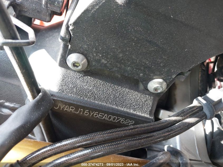 2014 YAMAHA YZFR6 C JYARJ16Y6EA007622
