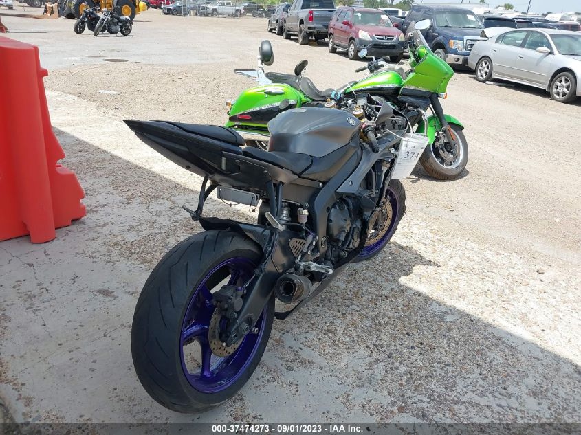 2014 YAMAHA YZFR6 C JYARJ16Y6EA007622