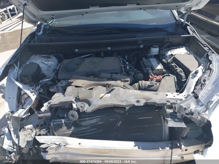 VIN 2T3H1RFV1MC122781 2021 TOYOTA RAV4 LE