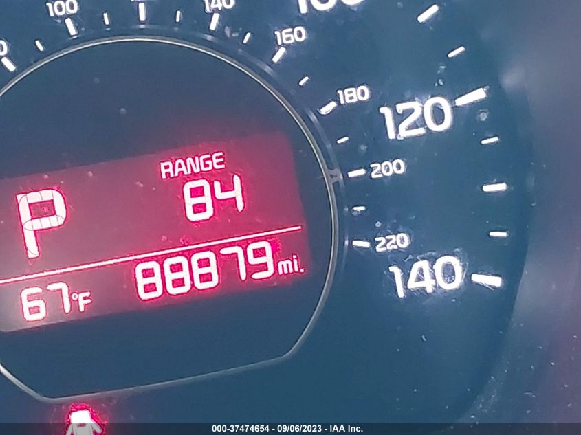 2015 KIA SOUL + - KNDJP3A58F7121340