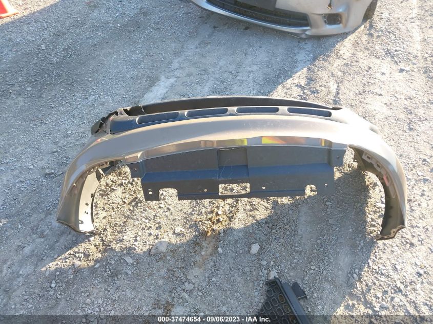 2015 KIA SOUL + - KNDJP3A58F7121340
