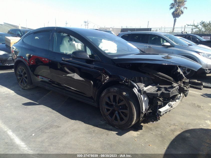 7SAXCBE68NF332780 TESLA MODEL X PLAID 2022