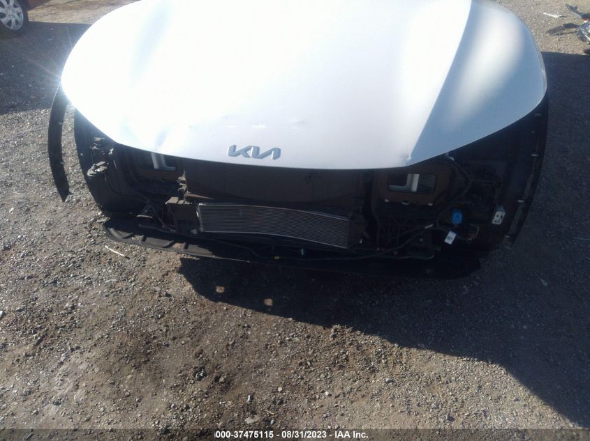 2022 KIA EV6 LIGHT KNDC34LB3N5065458