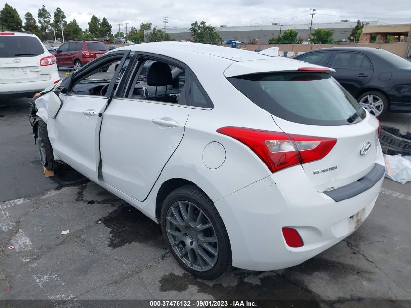 2016 HYUNDAI ELANTRA GT - KMHD35LH3GU299800