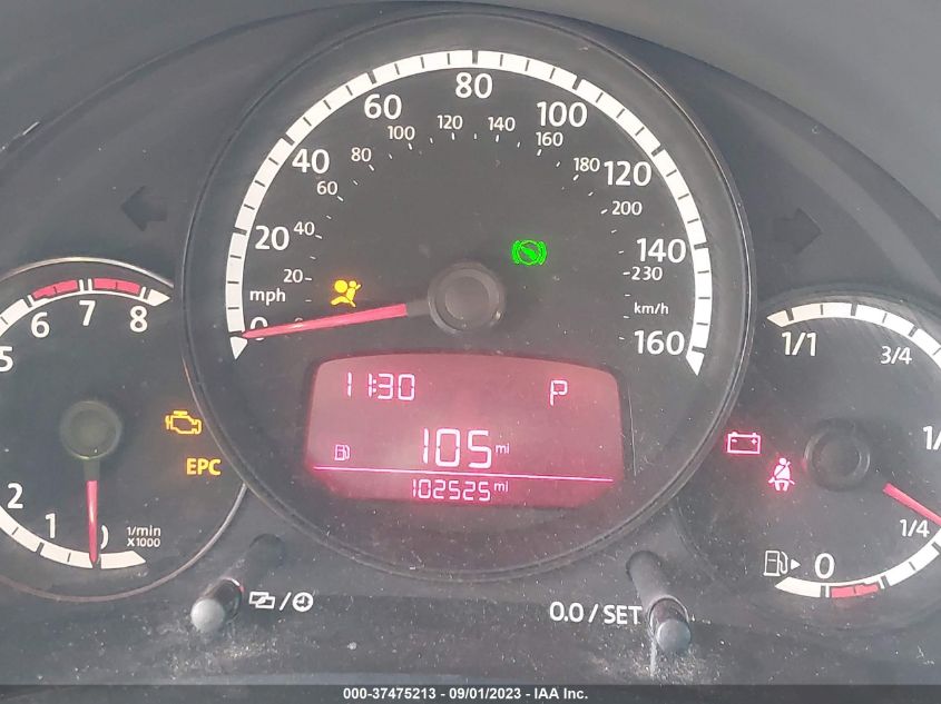 2013 VOLKSWAGEN BEETLE COUPE 2.5L - 3VWJX7AT4DM664335