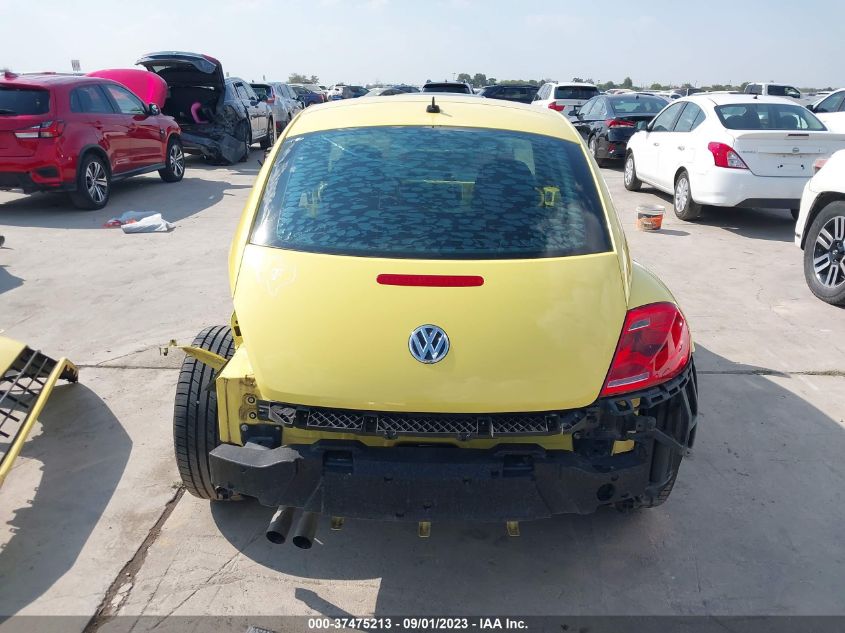 2013 VOLKSWAGEN BEETLE COUPE 2.5L - 3VWJX7AT4DM664335