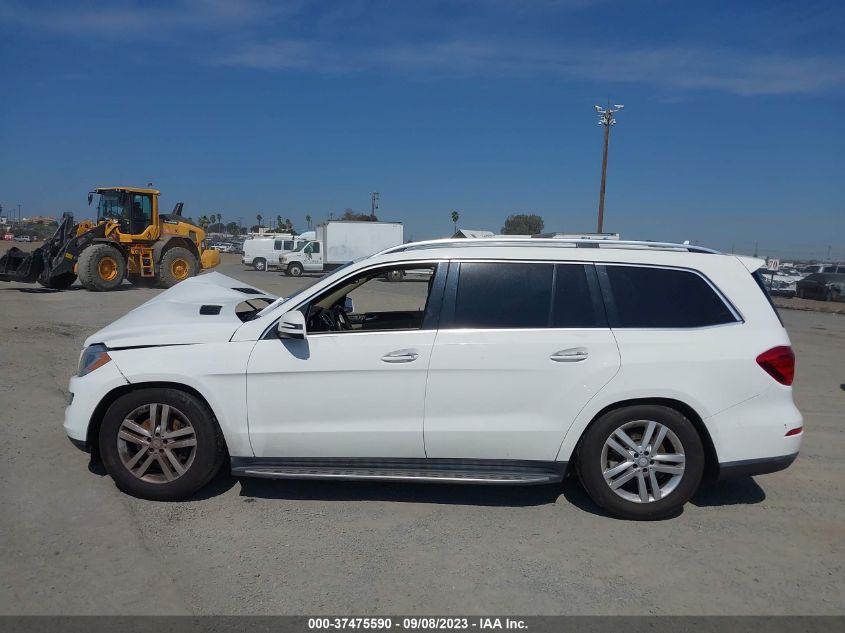 2015 MERCEDES-BENZ GL 350 BLUETEC - 4JGDF2EE4FA528087