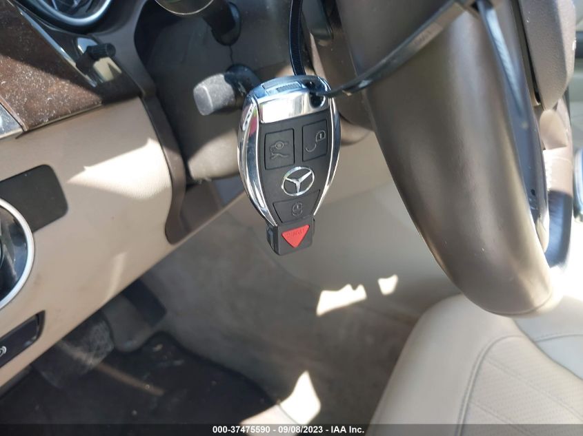 2015 MERCEDES-BENZ GL 350 BLUETEC - 4JGDF2EE4FA528087