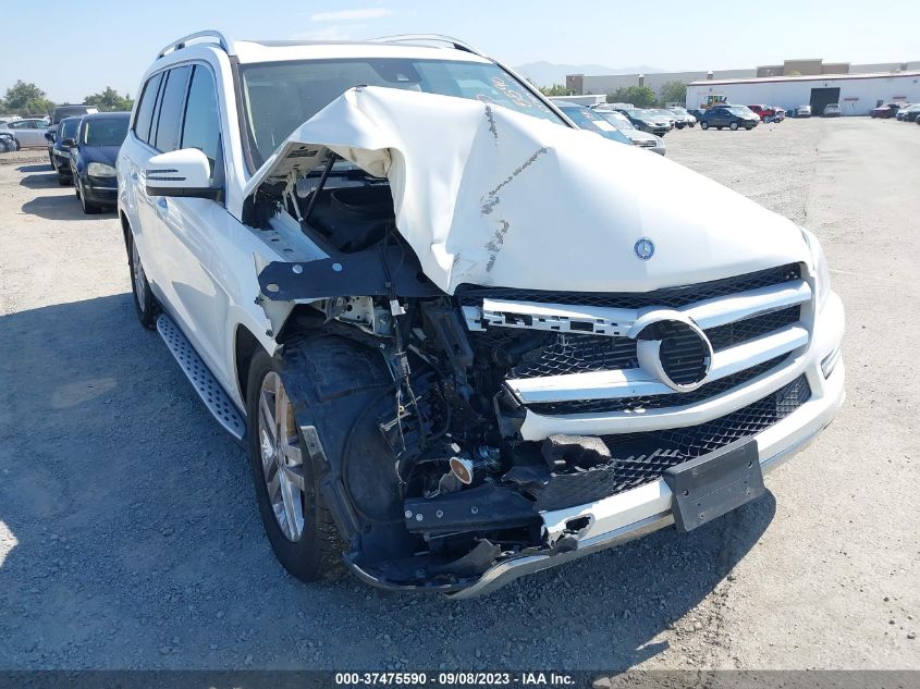 2015 MERCEDES-BENZ GL 350 BLUETEC - 4JGDF2EE4FA528087