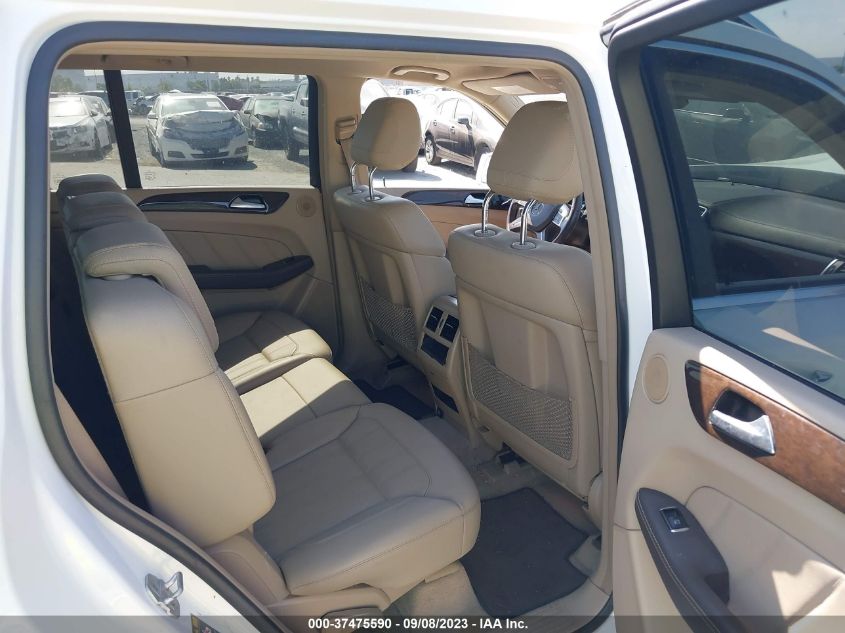 2015 MERCEDES-BENZ GL 350 BLUETEC - 4JGDF2EE4FA528087