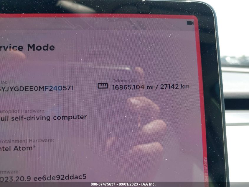 2021 TESLA MODEL Y - 5YJYGDEE0MF240571
