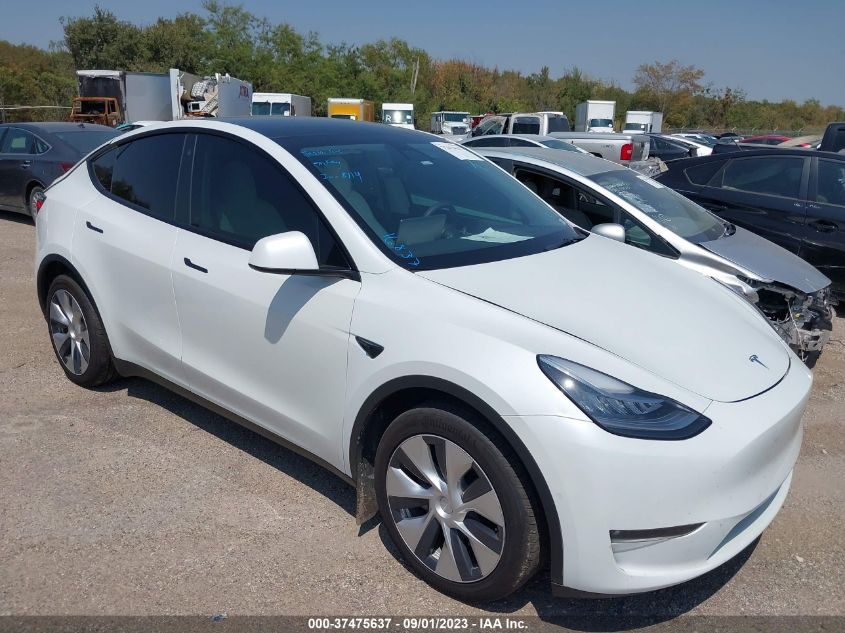 2021 TESLA MODEL Y - 5YJYGDEE0MF240571