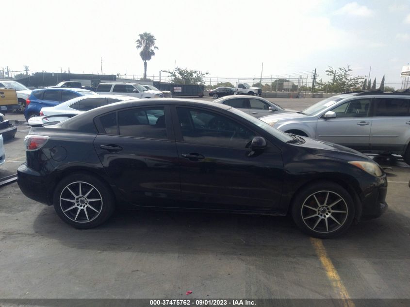 2013 MAZDA MAZDA3 I SV - JM1BL1TG5D1763372