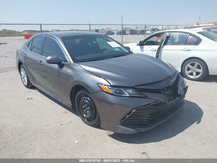 2018 TOYOTA CAMRY LE/SE/XLE/L - 4T1B11HK6JU620844