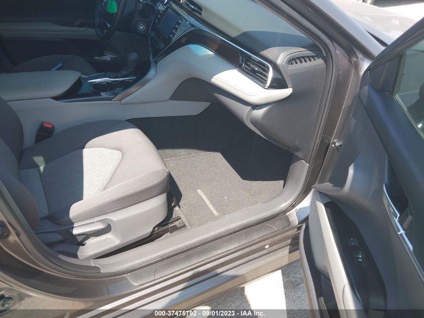 2018 TOYOTA CAMRY LE/SE/XLE/L - 4T1B11HK6JU620844