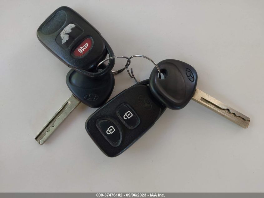 2013 HYUNDAI ACCENT GLS - KMHCT4AE9DU452397