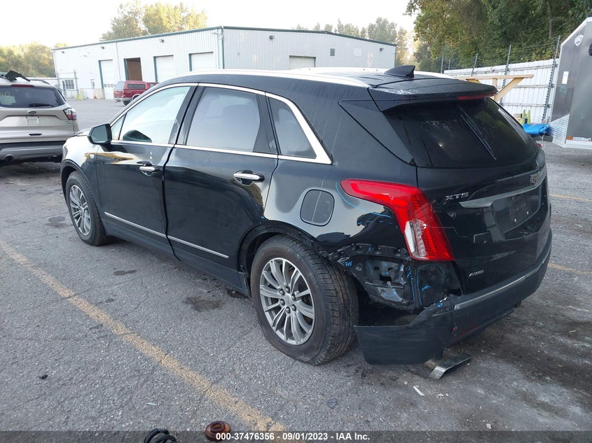 VIN 1GYFNDRS3HZ100098 2017 CADILLAC XT5 LUXURY